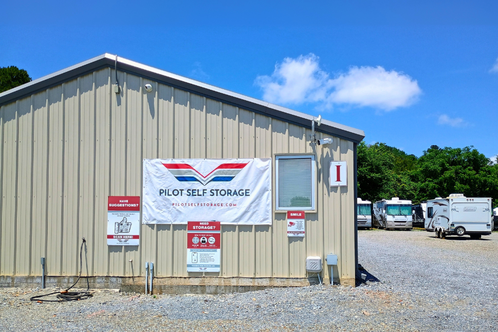 Outdoor vehicle storage Cartersville GA